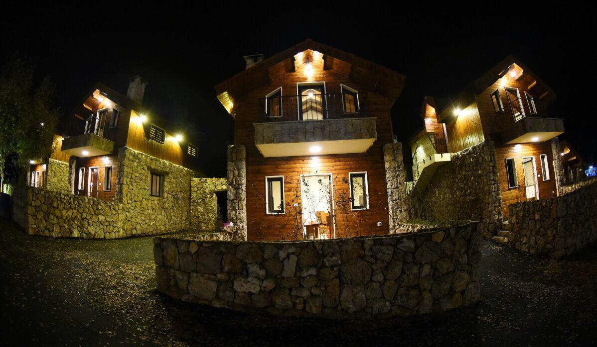 Villars Mayrouba ภายนอก รูปภาพ